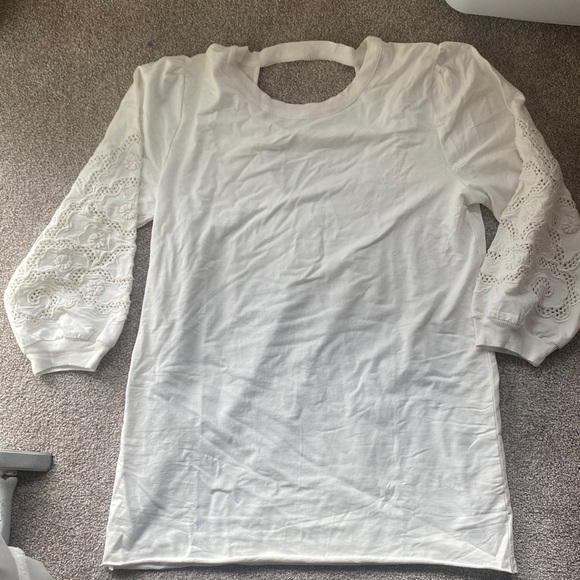 Free People On A Cloud Tunic - Picture 2 of 5